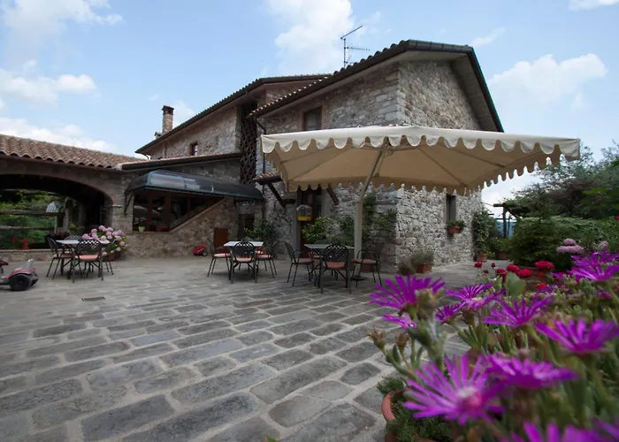 Κατάλυμα σε φάρμα Giunasco