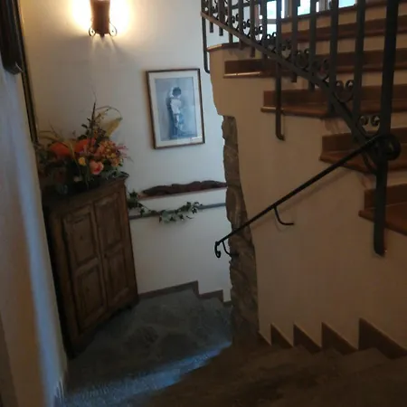Giunasco Bagnone