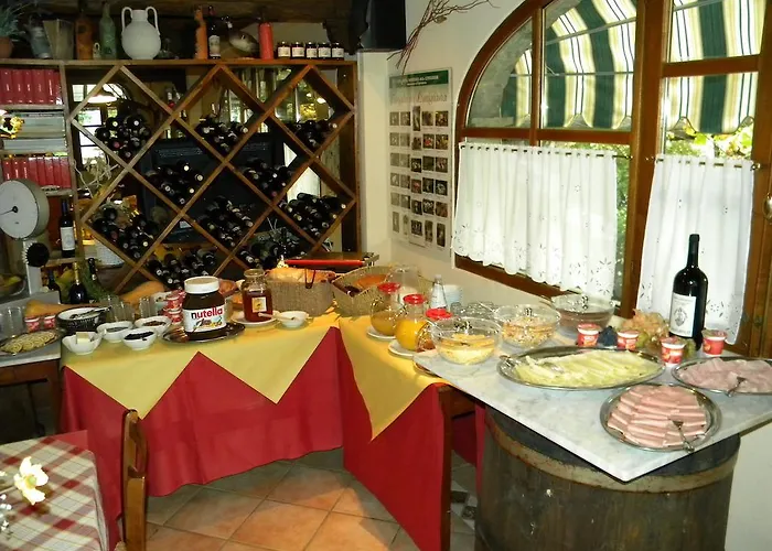 农家乐 基尤纳斯克酒店 Bagnone