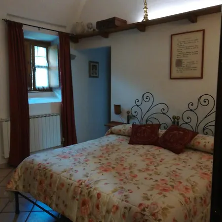 Giunasco Vakantieboerderij *